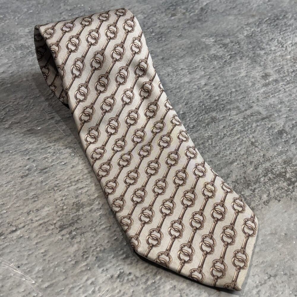 Vintage White & Gold Gucci Horsebit Tie! 2000s Tom Ford Era